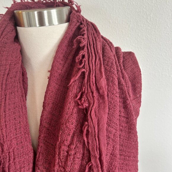 NWT Eileen Fisher Scarf Rose 100% Virgin Wool Gauze Fringe - Picture 2 of 8